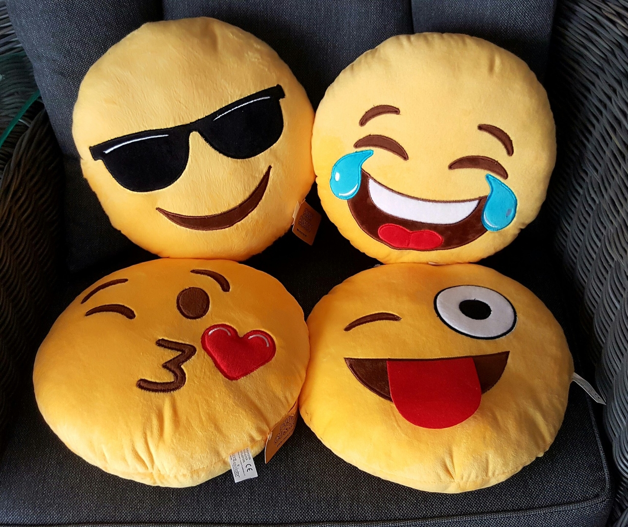 Implicaties wetgeving klap Emoji Emotion-Smiley kussen - Wellness-Natural-Products